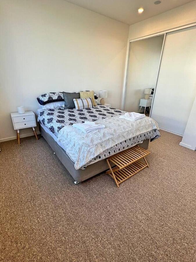 Industrial Yet Modern, 1Bd 1Bth Apt - Woden Phillip Экстерьер фото